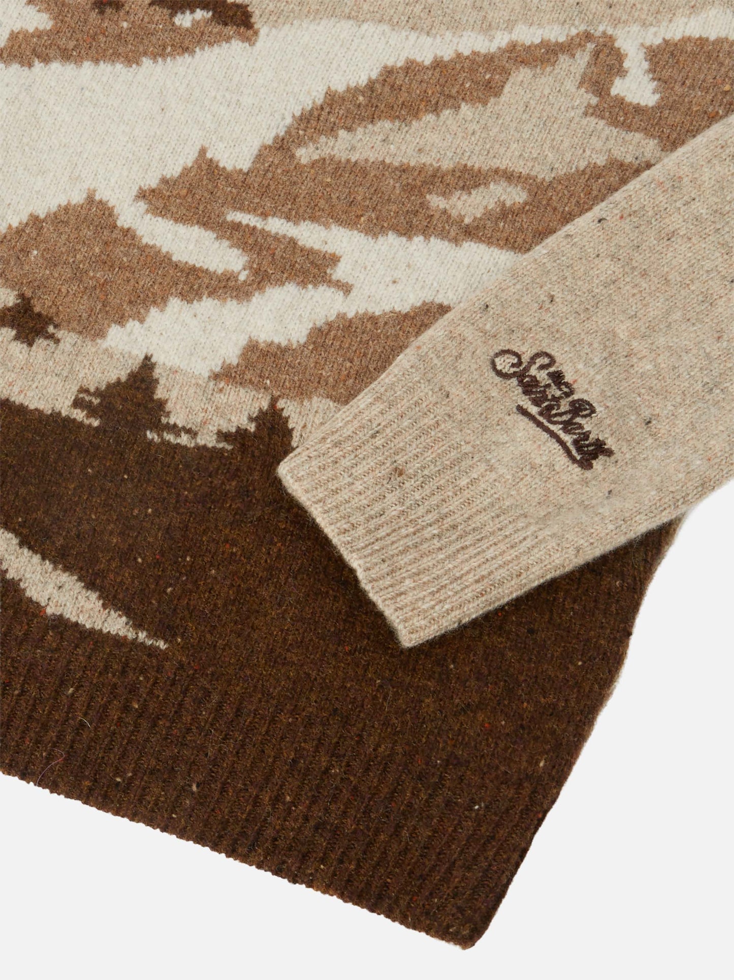 Crewneck Douglas with Courchevel postcard jacquard