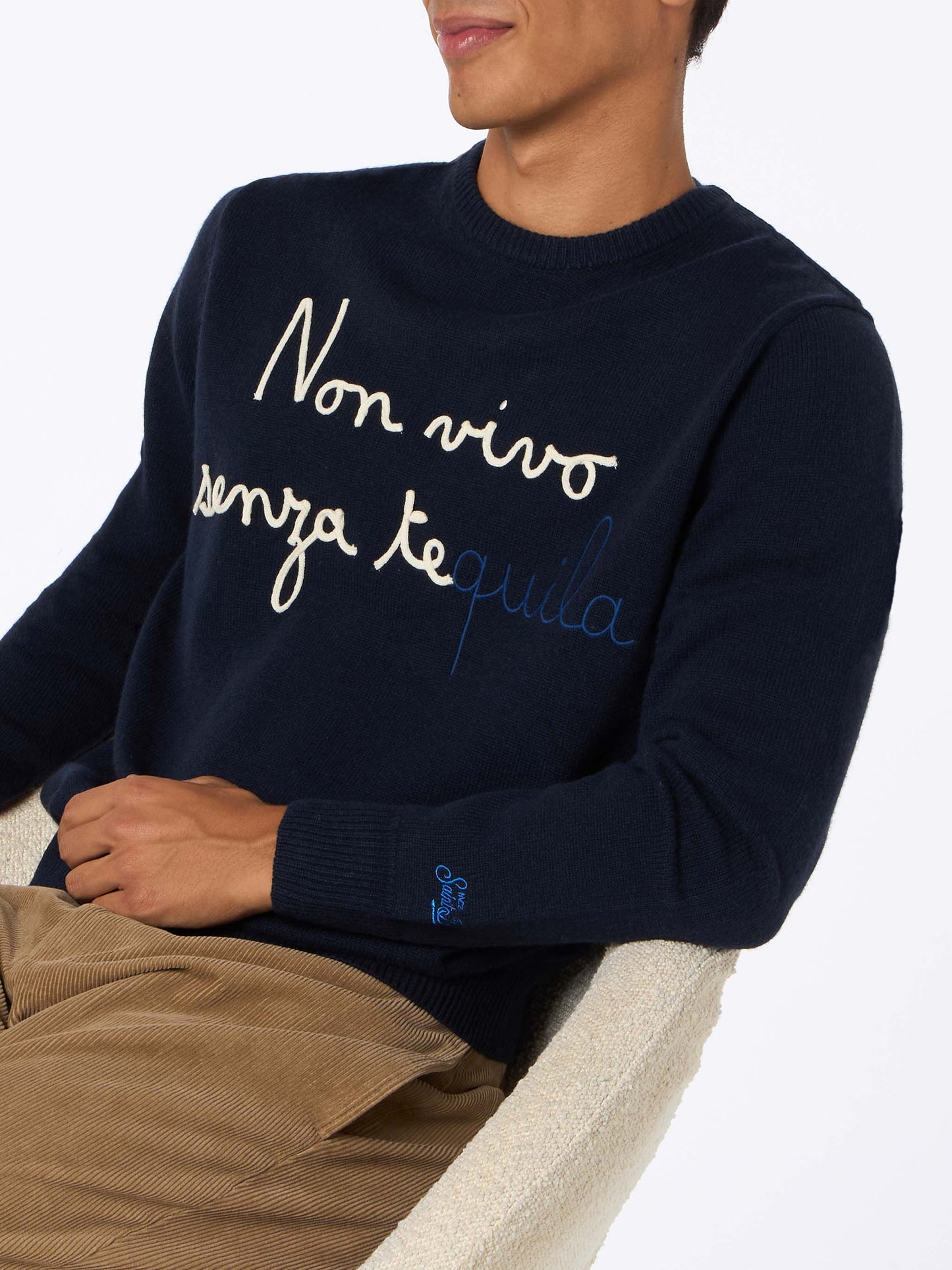 Maglione girocollo Heron con ricamo Non vivo senza tequila