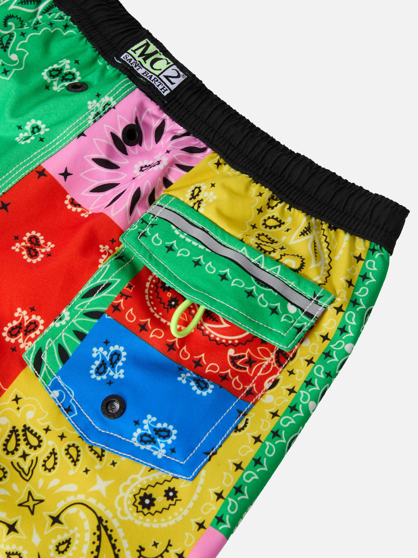 Lange Badeshorts Malibu Jr mit Bandana-Print