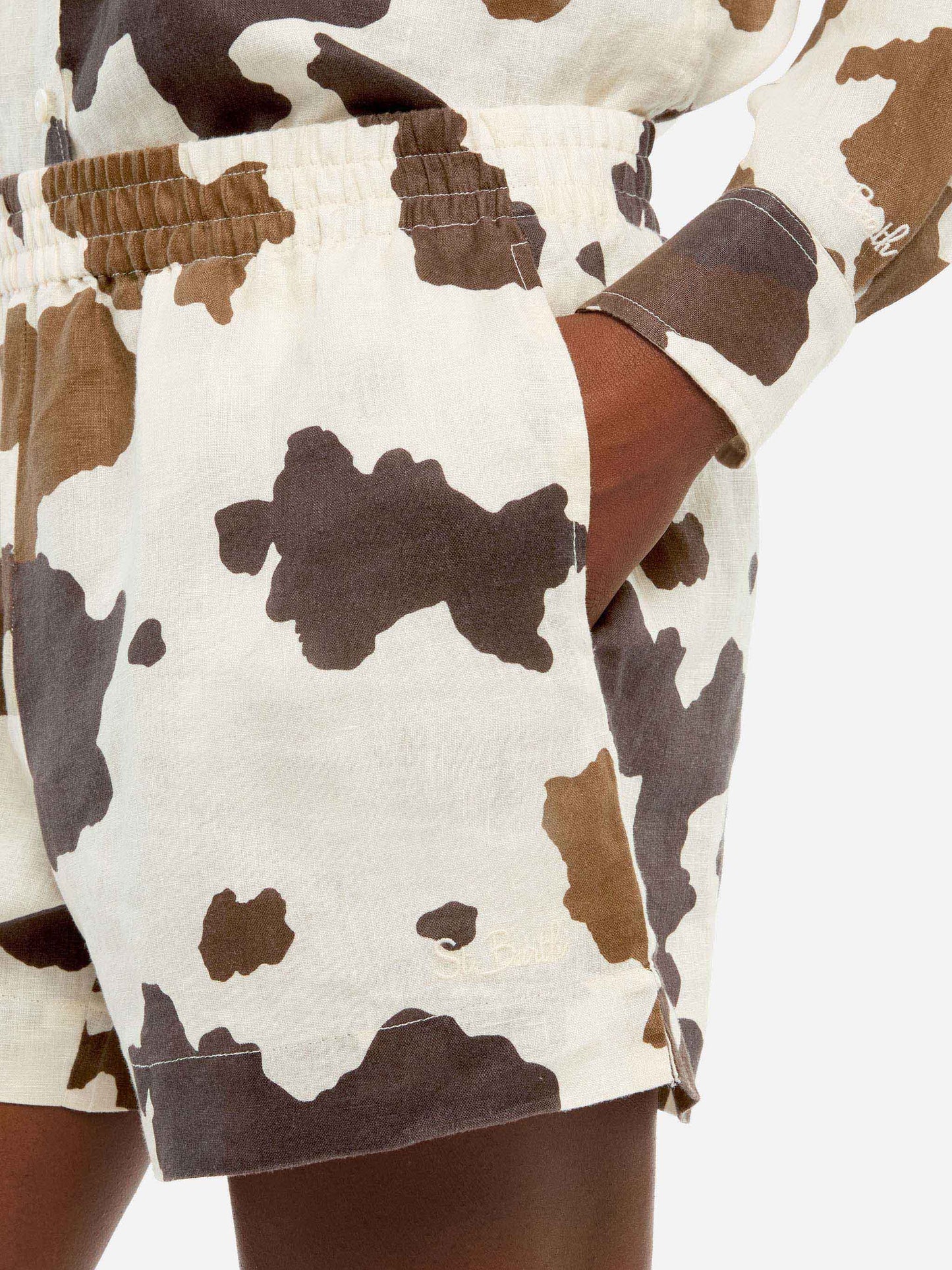 Meave – Pull-Up-Shorts aus Leinen mit Kuhfell-Print