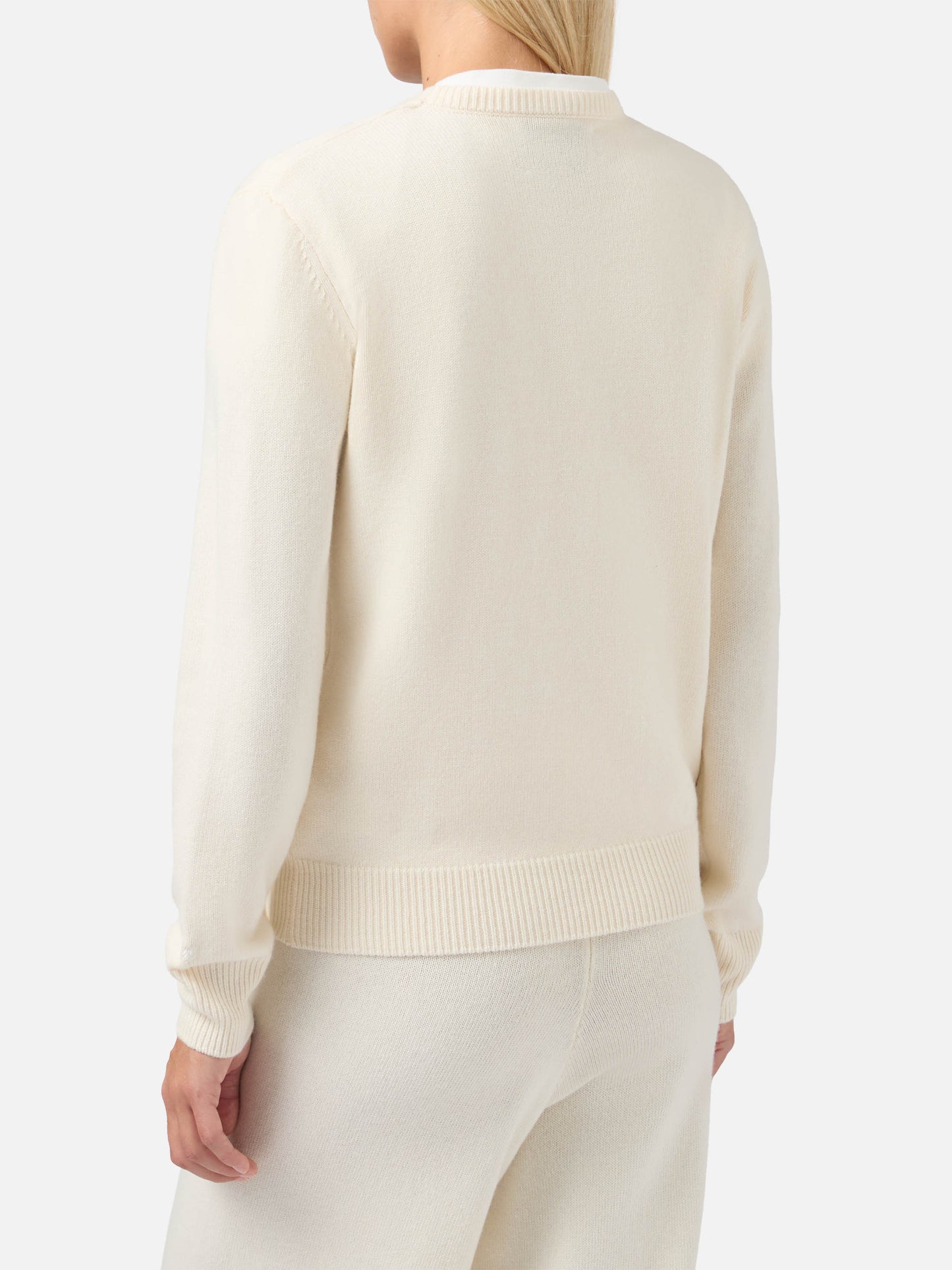 Maglione New Queen in misto cashmere bianco con ricamo Sono molto tonica