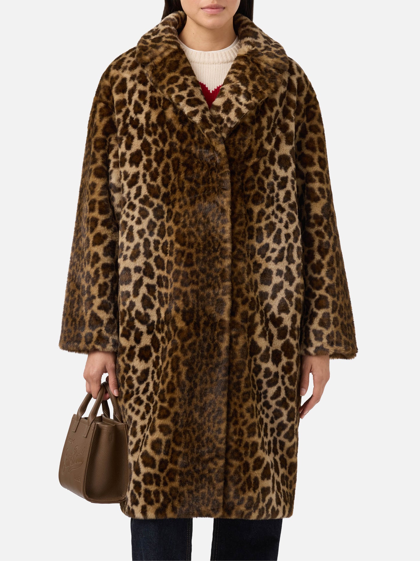 Rouge faux-fur coat with leopard print