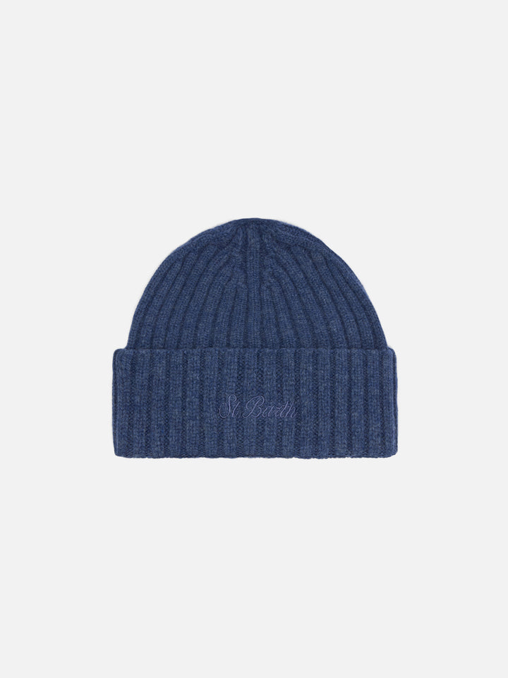 Berretto Wengen in blu denim con ricamo St. Barth sul risvolto