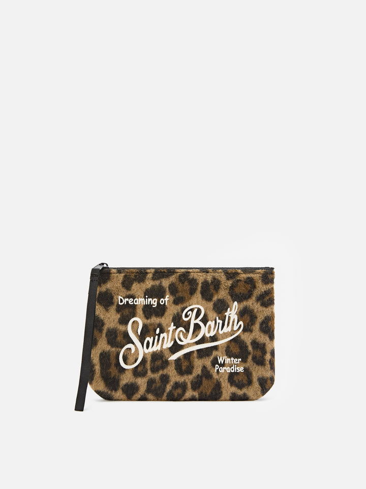 Aline de fieltro pochette con estampado de leopardo y bordado del logo 