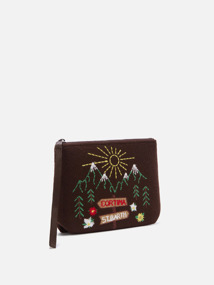 Chapeau en feutre Aline marron pochette avec paysage de montagne brodé 