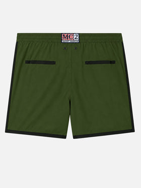 Herren-Badeshorts mit seitlichem Logo und Kontrast