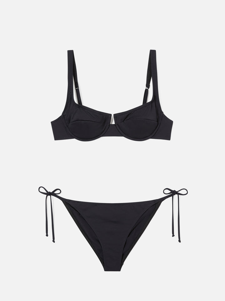 Amira Naomi schwarzer Balconette-Bikini in Uni-Farbe 