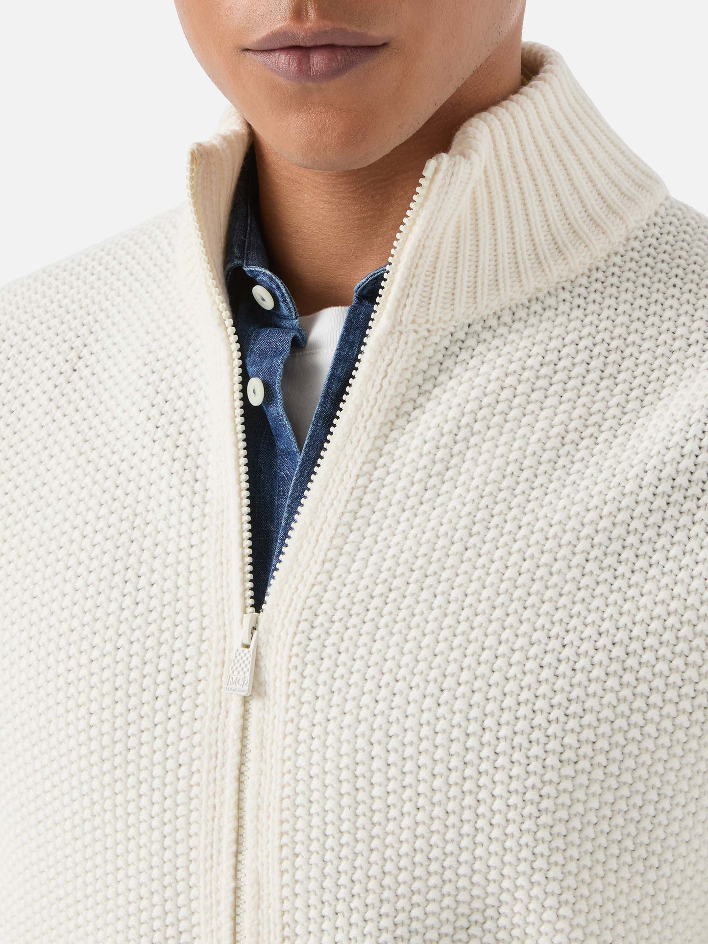 Knitted bomber Andermatt with felt pockets