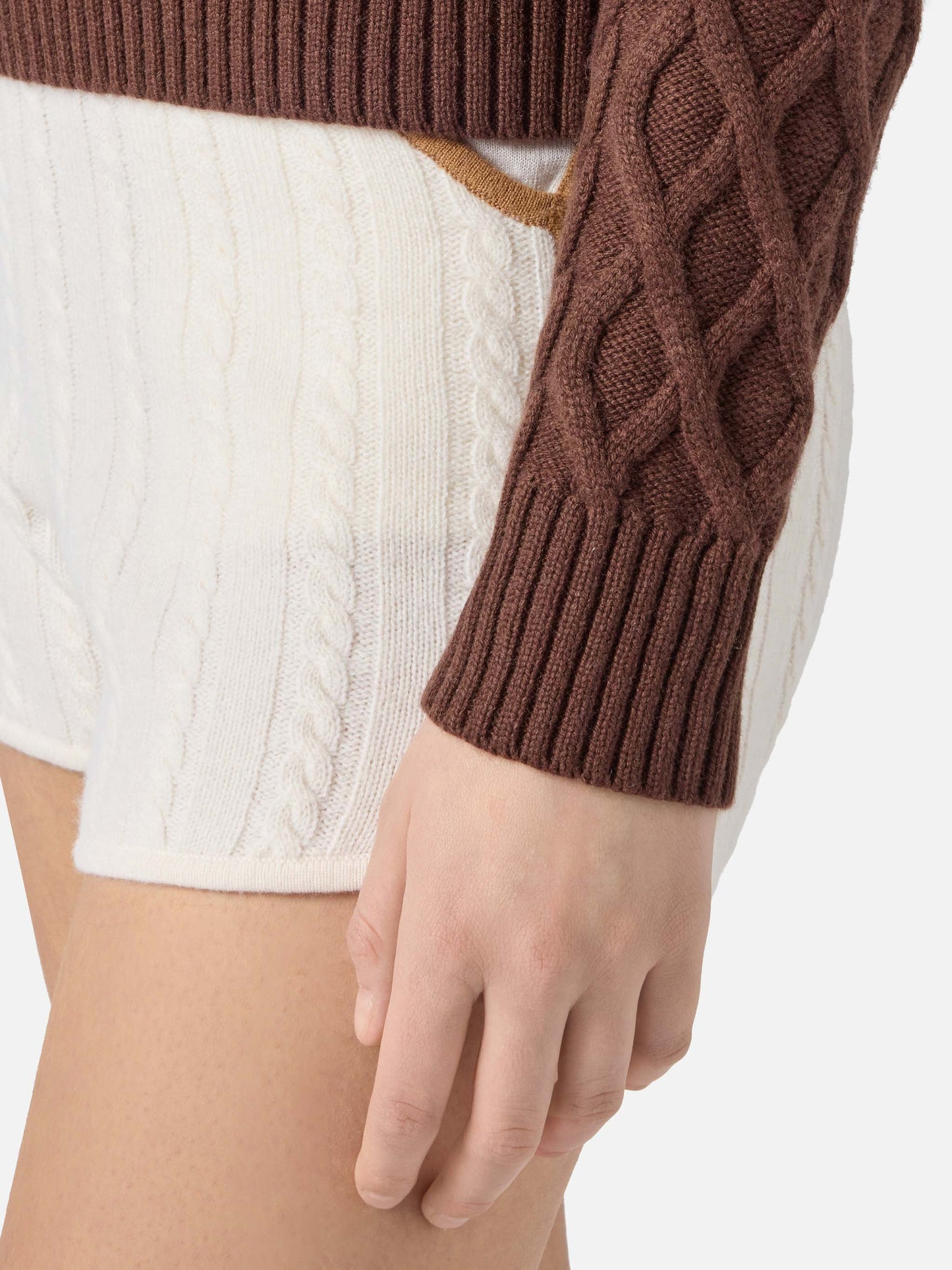 Damenpullover mit halbem Rollkragen und Sun Moritz-Schriftzug