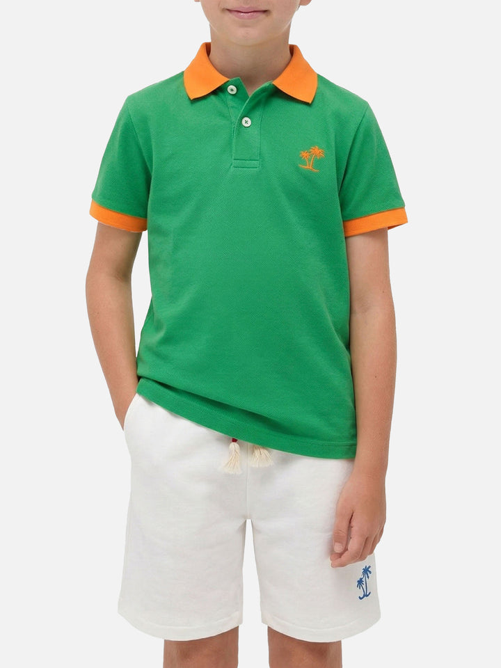Grünes Piquet-Polo für Jungen mit orangefarbenem St. Barth-Logo