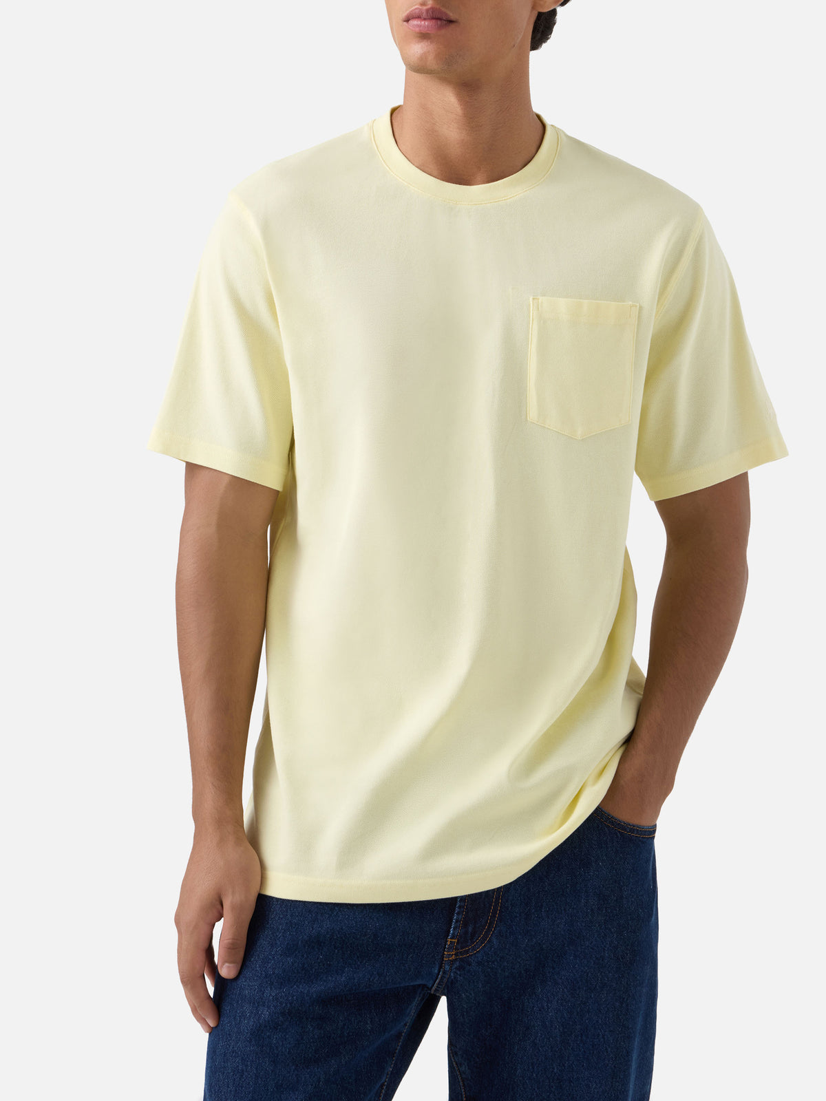 T-shirt Bakewell giallo burro in piqué di cotone con taschino e ricamo logo