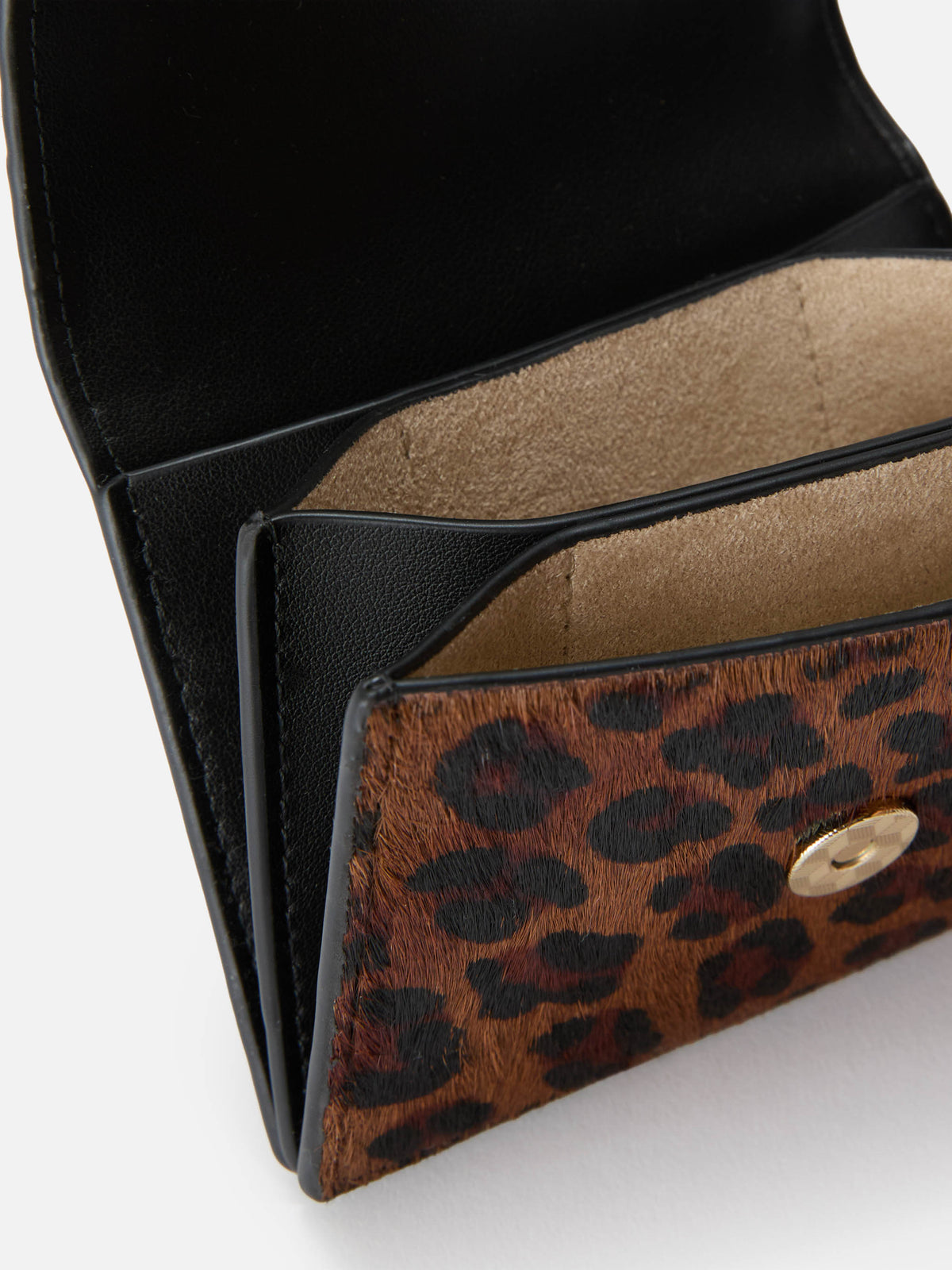 Kartenetui aus Leder mit Leopardenprint 