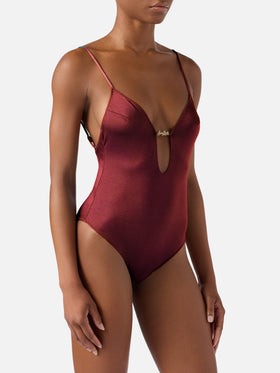 Maillot de bain une-pièce Crunchy en bordeaux glossy finish avec charms 