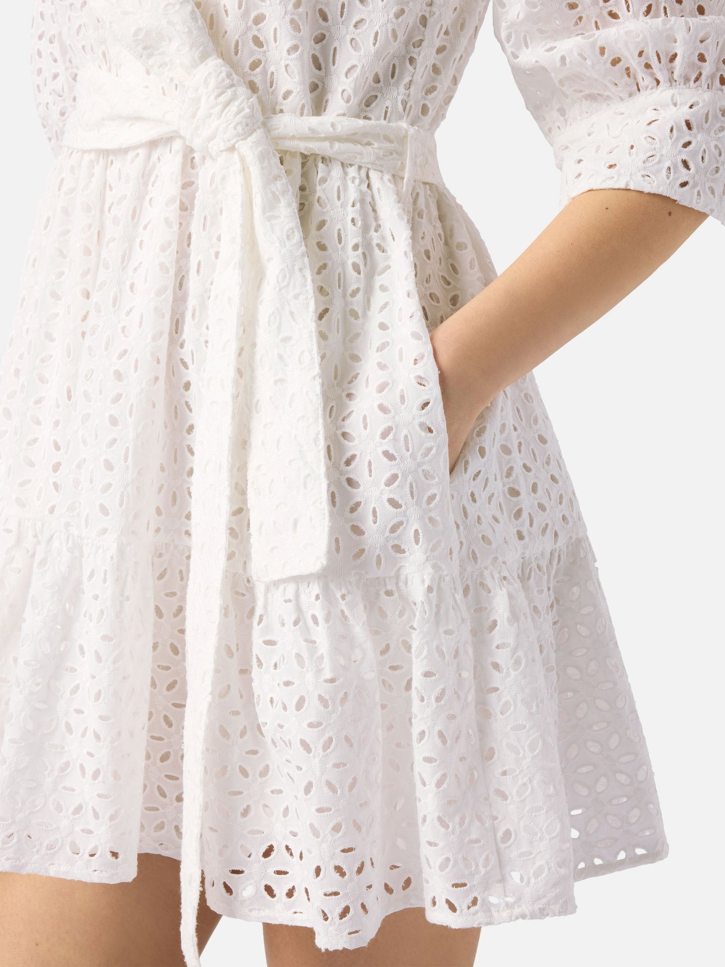 White cotton short dress Daisi with embroideries