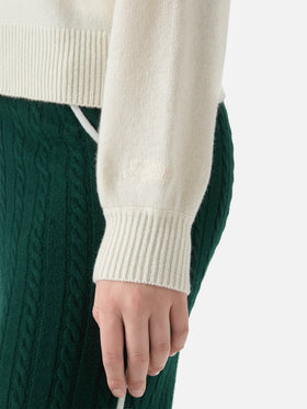 White crewneck Danya with Cortina Habitué patch