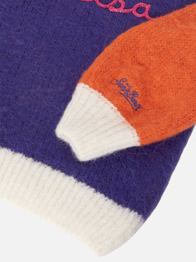 Boxy sweater Danya Soft Jr with Indecisa embroidery