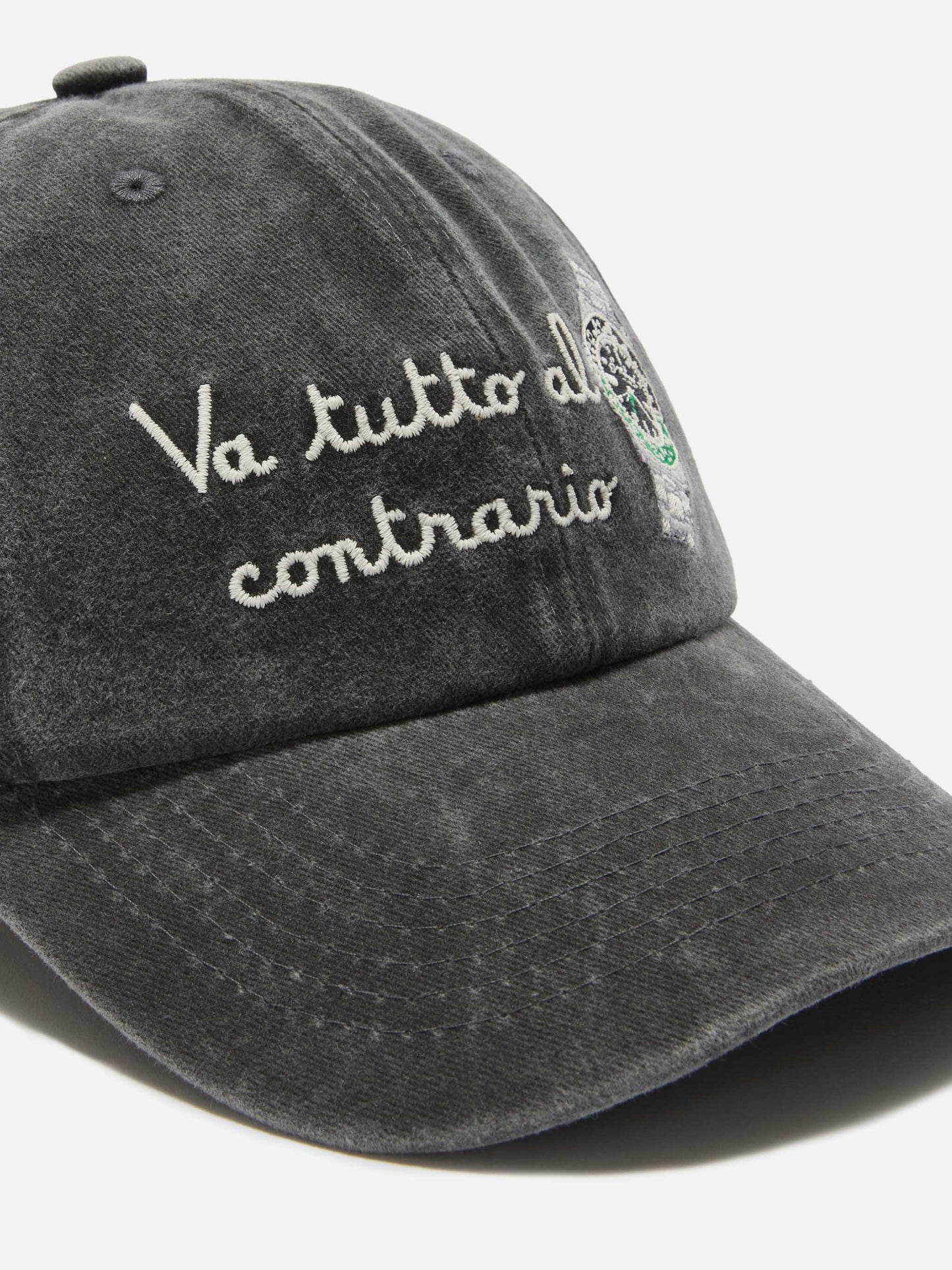 Gorra de béisbol Davis de algodón en negro con bordado Va tutto al contrario 