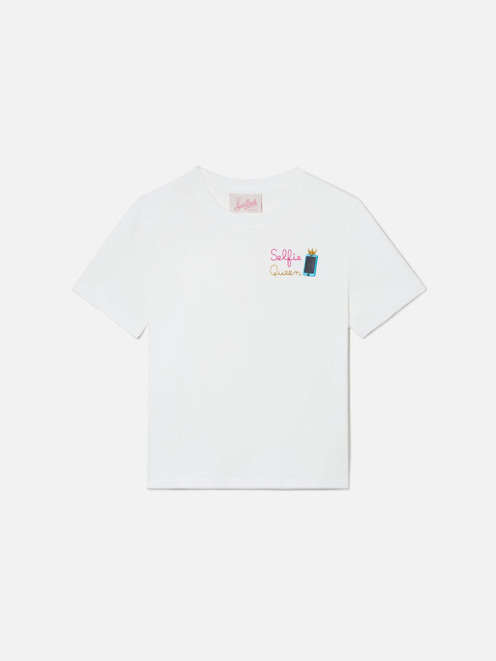 Elly T-shirt in white cotton with Selfie Queen embroidery