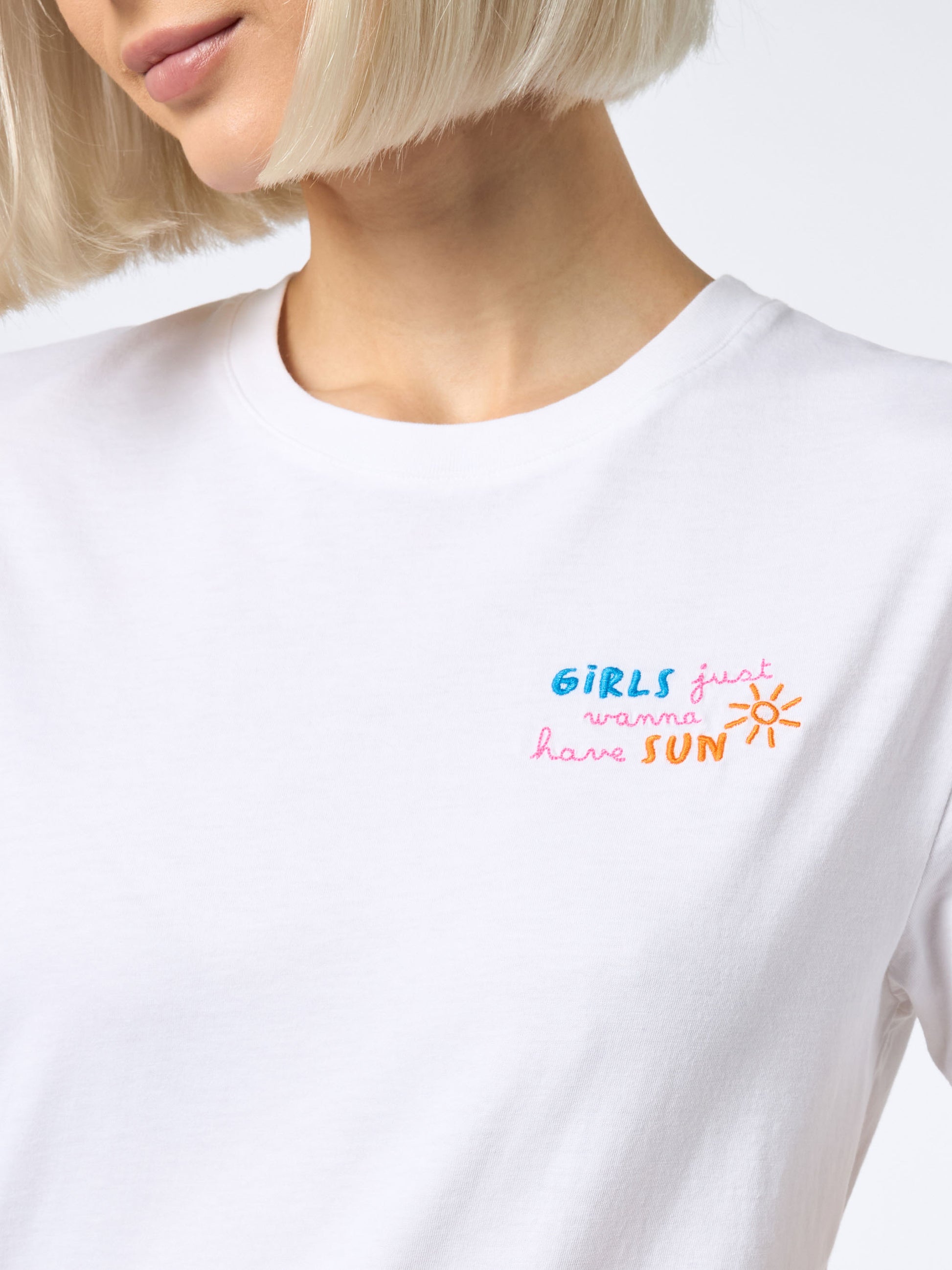 Woman cotton jersey crewneck t-shirt Emilie with Girls just wanna have Sun embroidery - MC2 Saint Barth