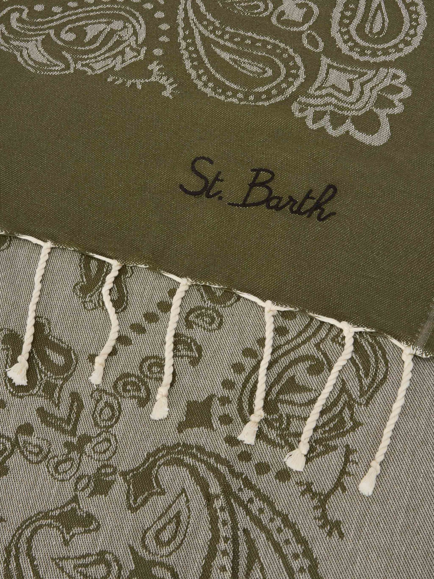 Telo mare Foutas in cotone jacquard con fantasia bandana verde militare