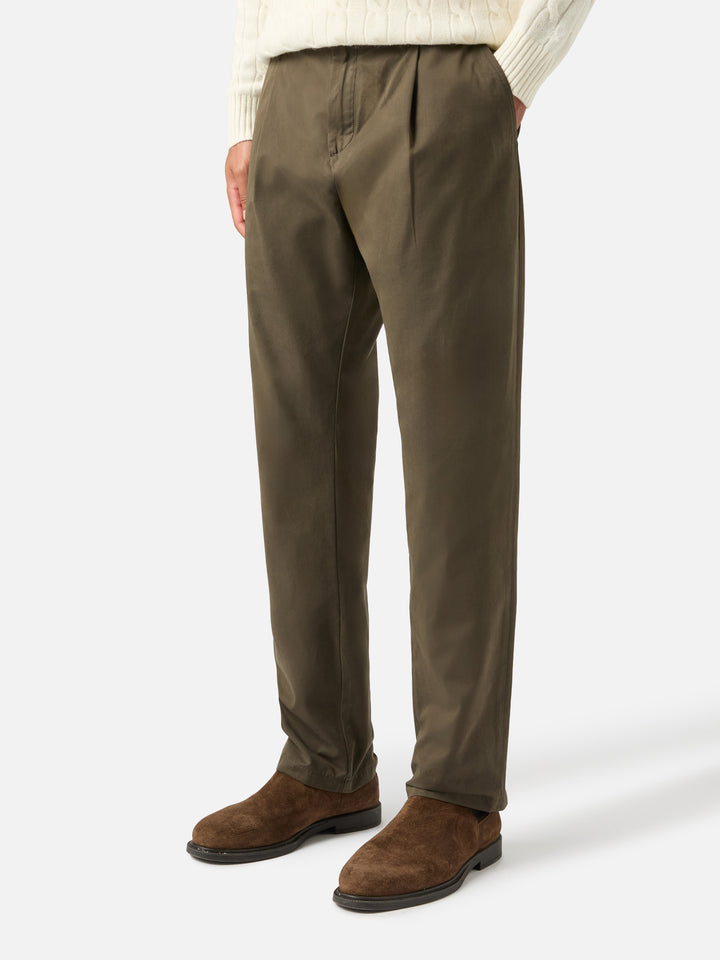 Gewachste Hose in Military Green Fuji 