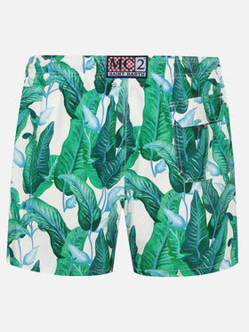 Mittellange Badeshorts mit tropischem Blätterprint