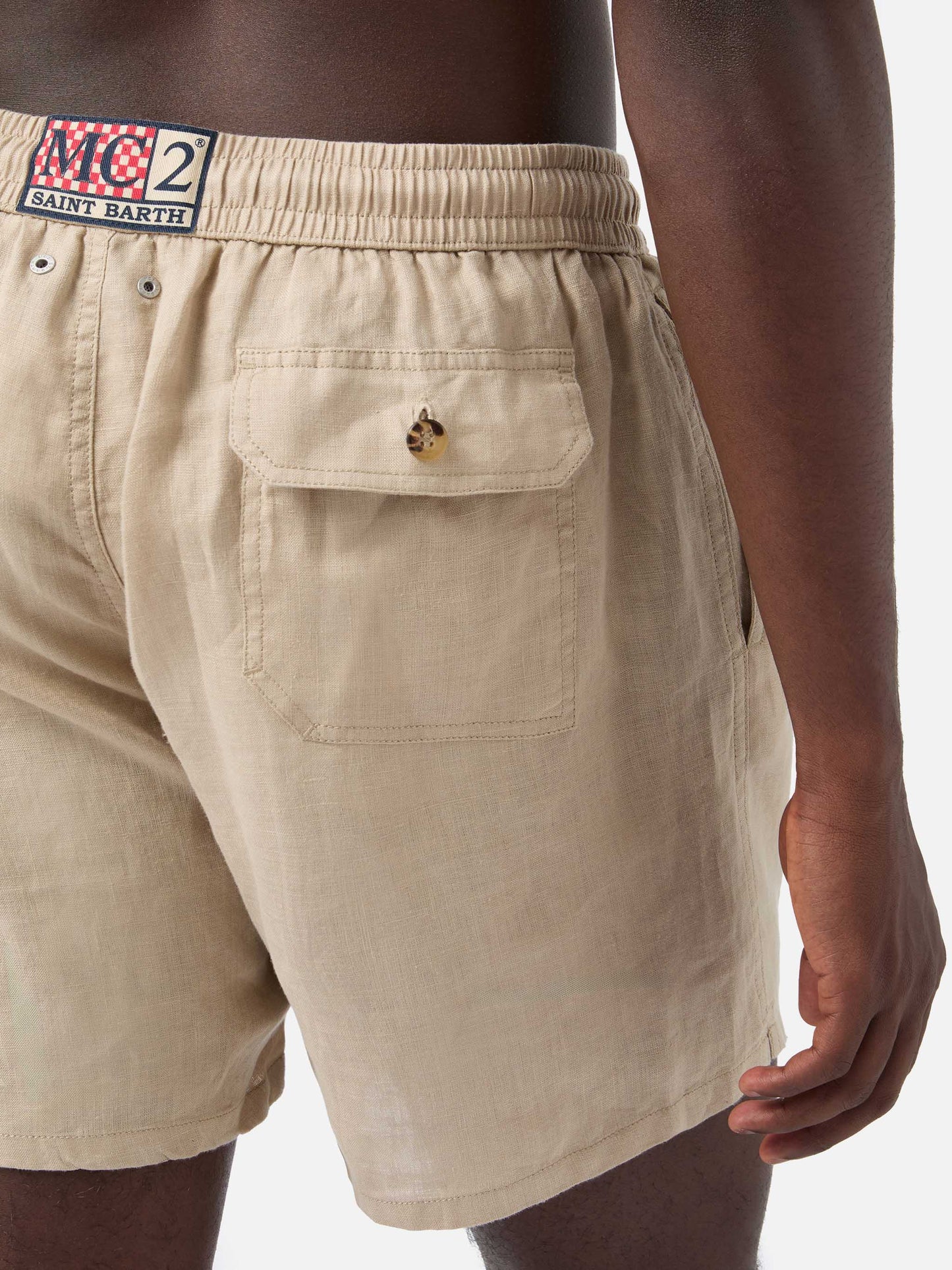 Mittellange beige Leinen-Badeshorts Gustavia