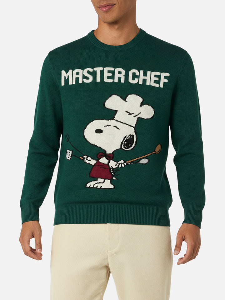 Man green sweater Heron with Snoopy master chef | SNOOPY PEANUTS SPECIAL EDITION