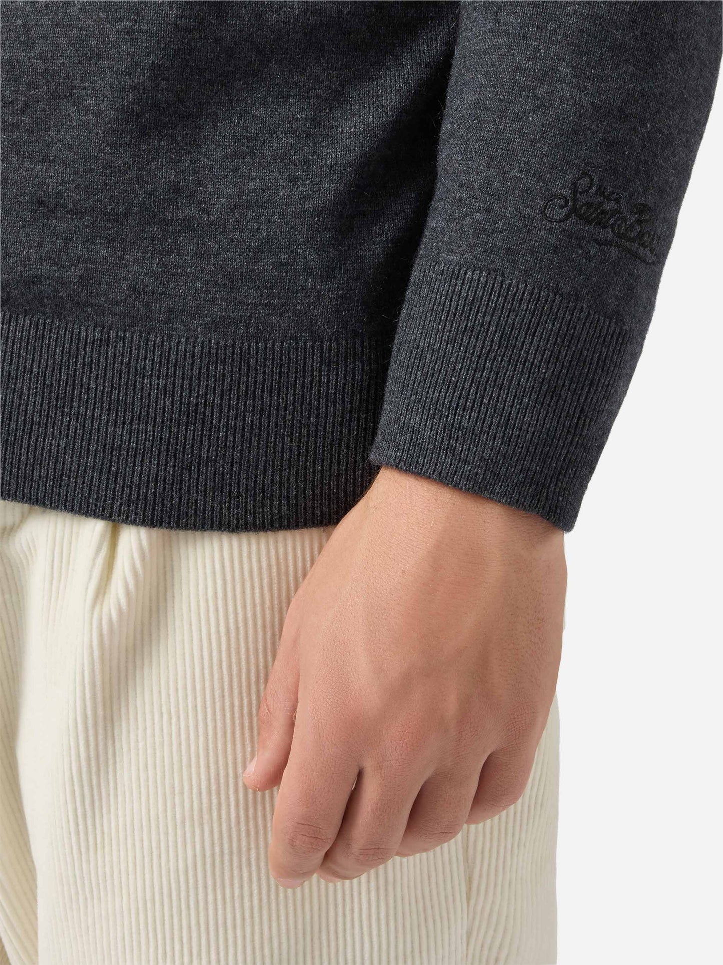 Maglione a girocollo Heron Light con ricamo Bartman