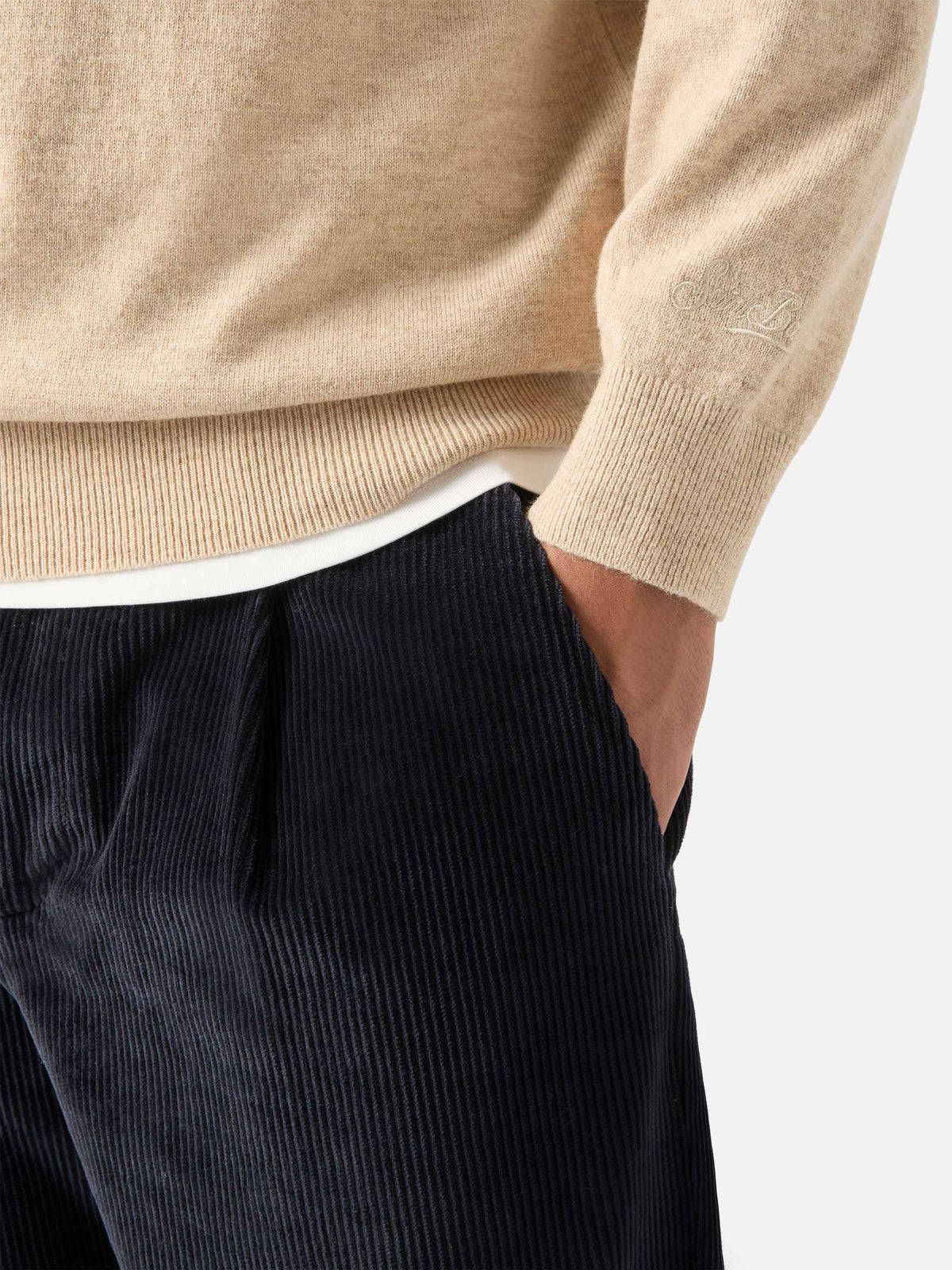 Maglia girocollo Heron Light beige in misto lana e cashmere con ricamo Zio Paperone | Special edition