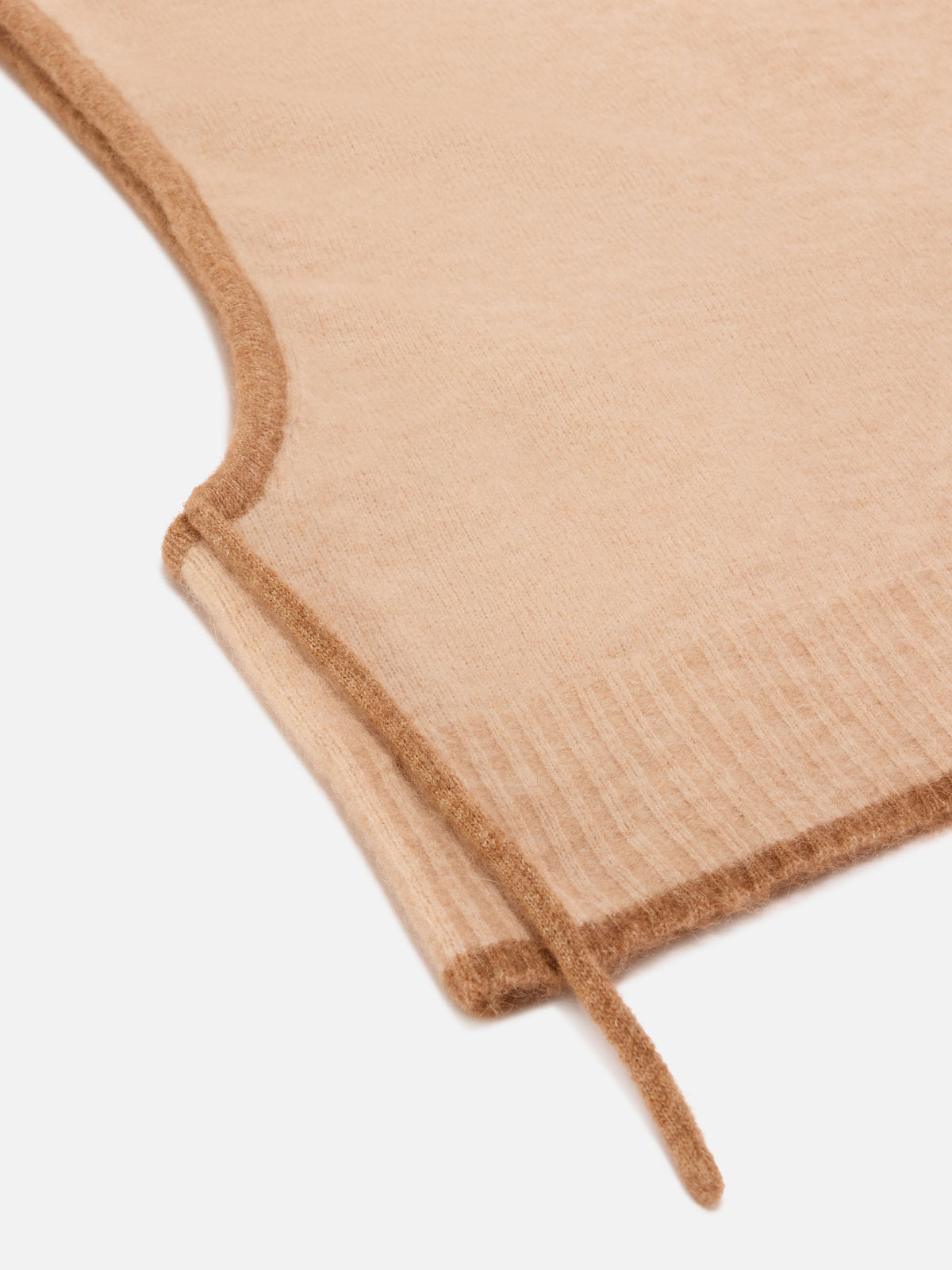 Beige Harlow alpaca blend hood with contrasting trim