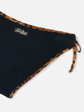 Bikini noir en tissu crinkle Jaiden String avec finitions léopard 