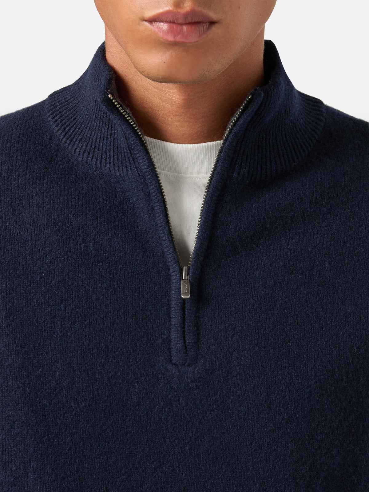 Pull en laine d'agneau Jermyn blue bleu marine à demi-zip avec col contrastant 