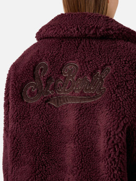 Giacca Jeanne melanzana in teddy di misto lana con patch logo