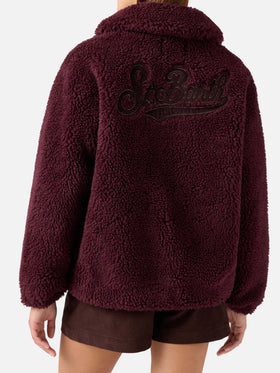 Giacca Jeanne melanzana in teddy di misto lana con patch logo