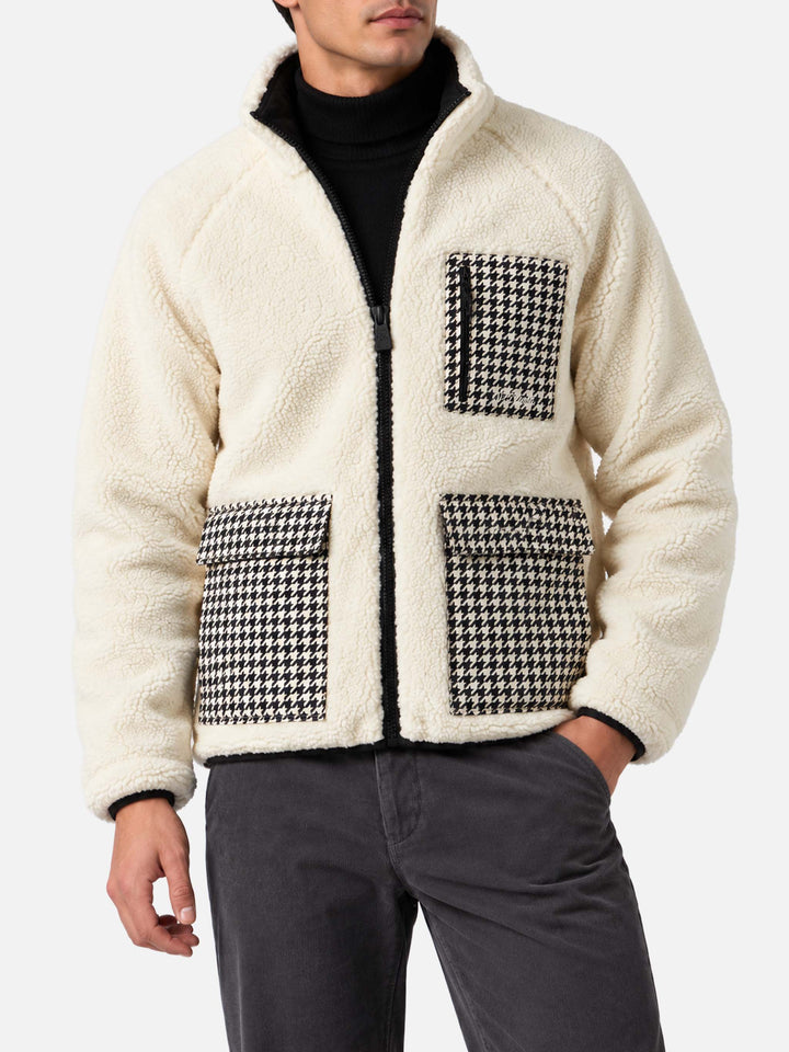 Chaqueta Keystone de sherpa blanca con bolsillos de parche pied de poule 