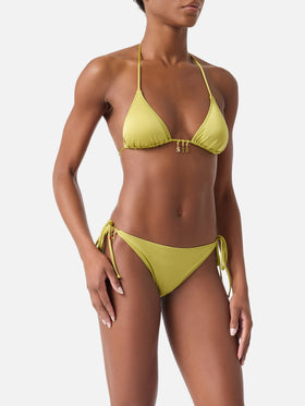 Leah Virgo Triangel-Bikini in Pistaziengrün mit glänzendem Finish und Charms 
