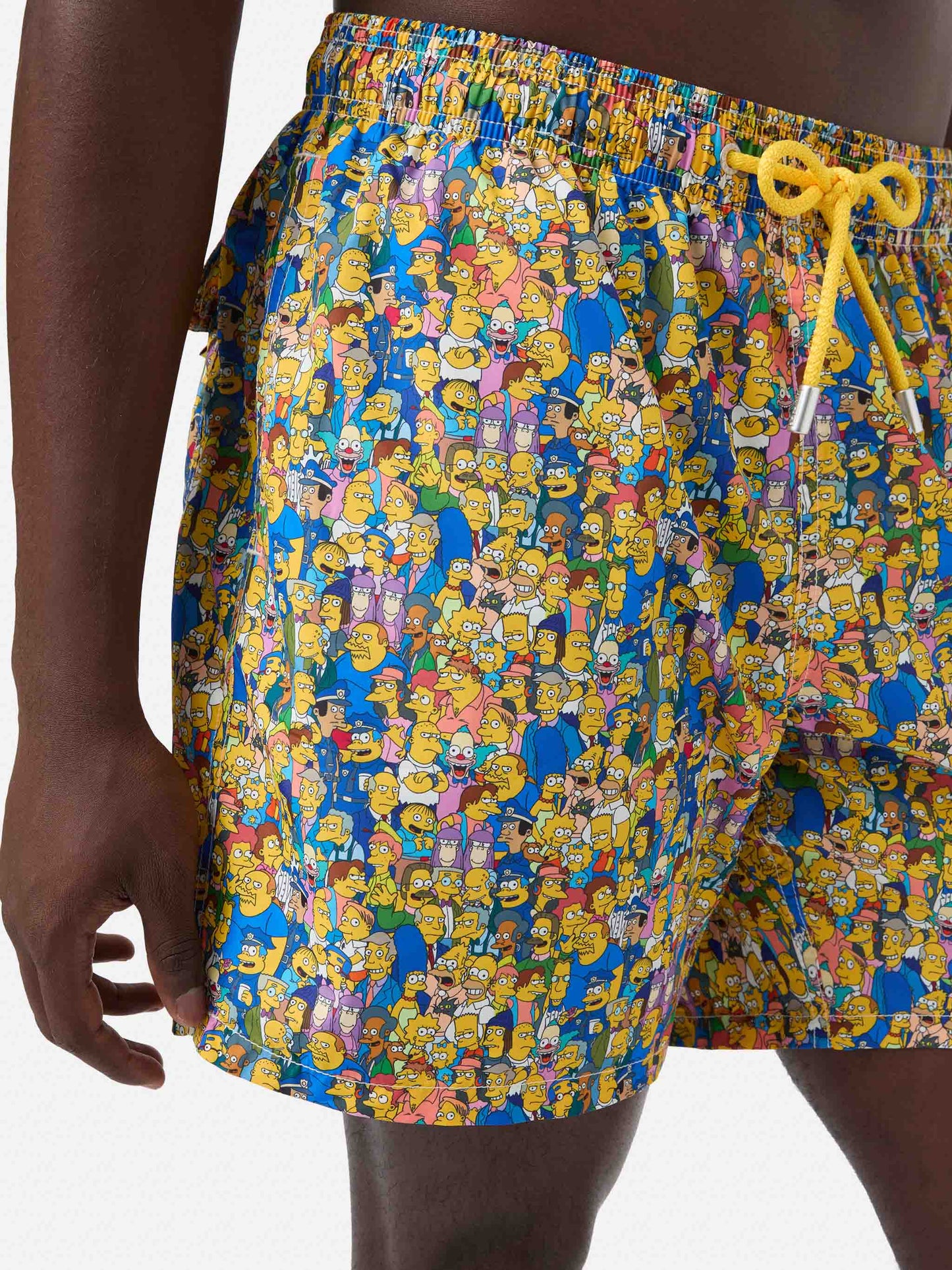 Bañador corto Micro Lighting con estampado integral de Simpsons | Edición Especial 