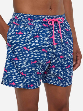 Herren-Badeshorts aus leichtem Stoff mit Fisch- und Hai-Aufdruck