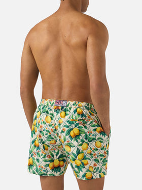 Short de bain Lighting 70 à imprimé majolique citron 