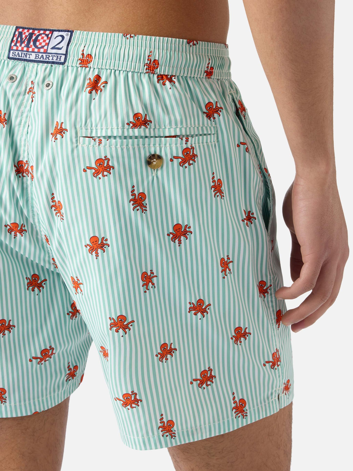 Short de bain micro Lighting à rayures vertes avec imprimé pieuvres all-over 