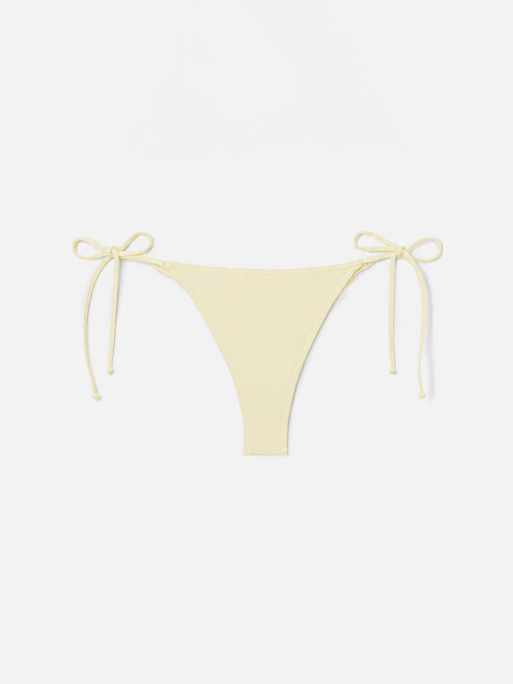 Marielle Brazilian-Bikinihose mit seitlichen Bindebändern in Uni-Butter 