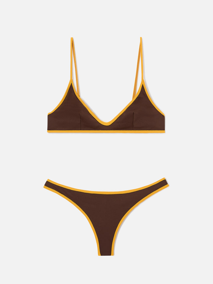 Brauner Panamy String-Bikini mit gelben Kontrastabschlüssen 