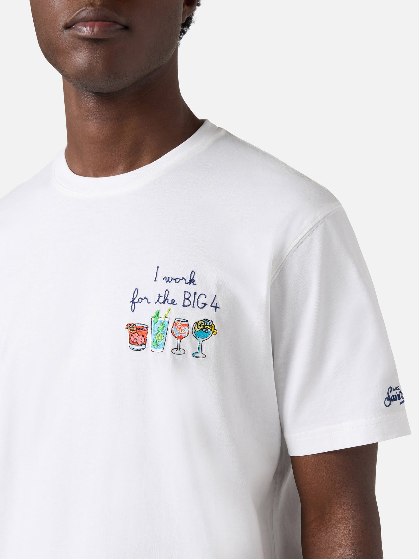 Camiseta Portofino blanca con bordado I Work For The Big 4 