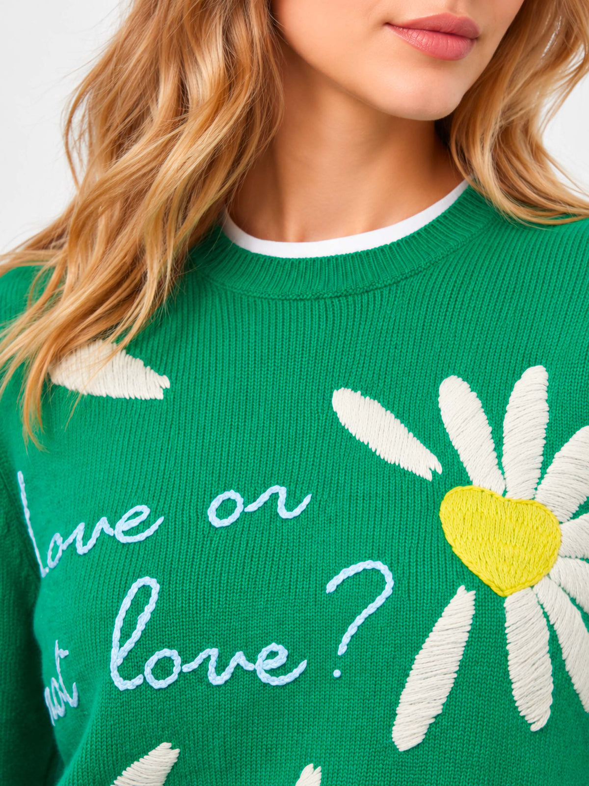 Maglia New Queen in filato spazzolato verde con ricamo Love or not