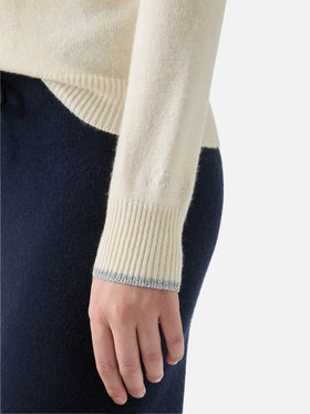 New Queen Crewnwick in Weiß mit Amo Cortina da un pezzo Lurex-Jacquard