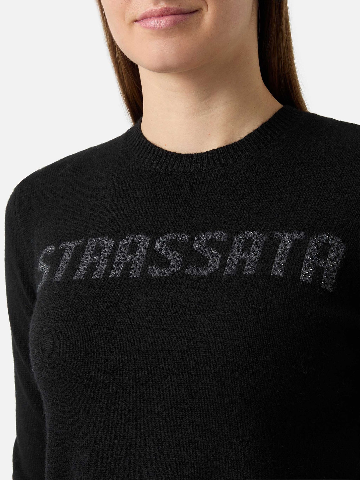 New Queen crewneck in white with Strassata rhinestone embellishment