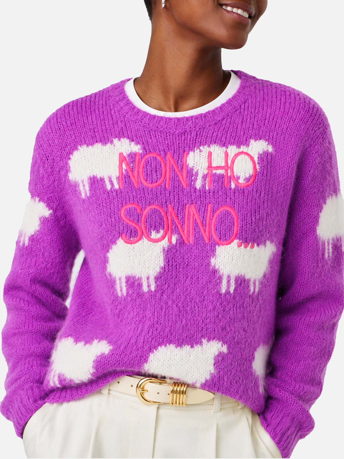 Nouveau pull brossé lilas Queen avec broderie 