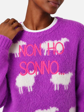 Nouveau pull brossé lilas Queen avec broderie 