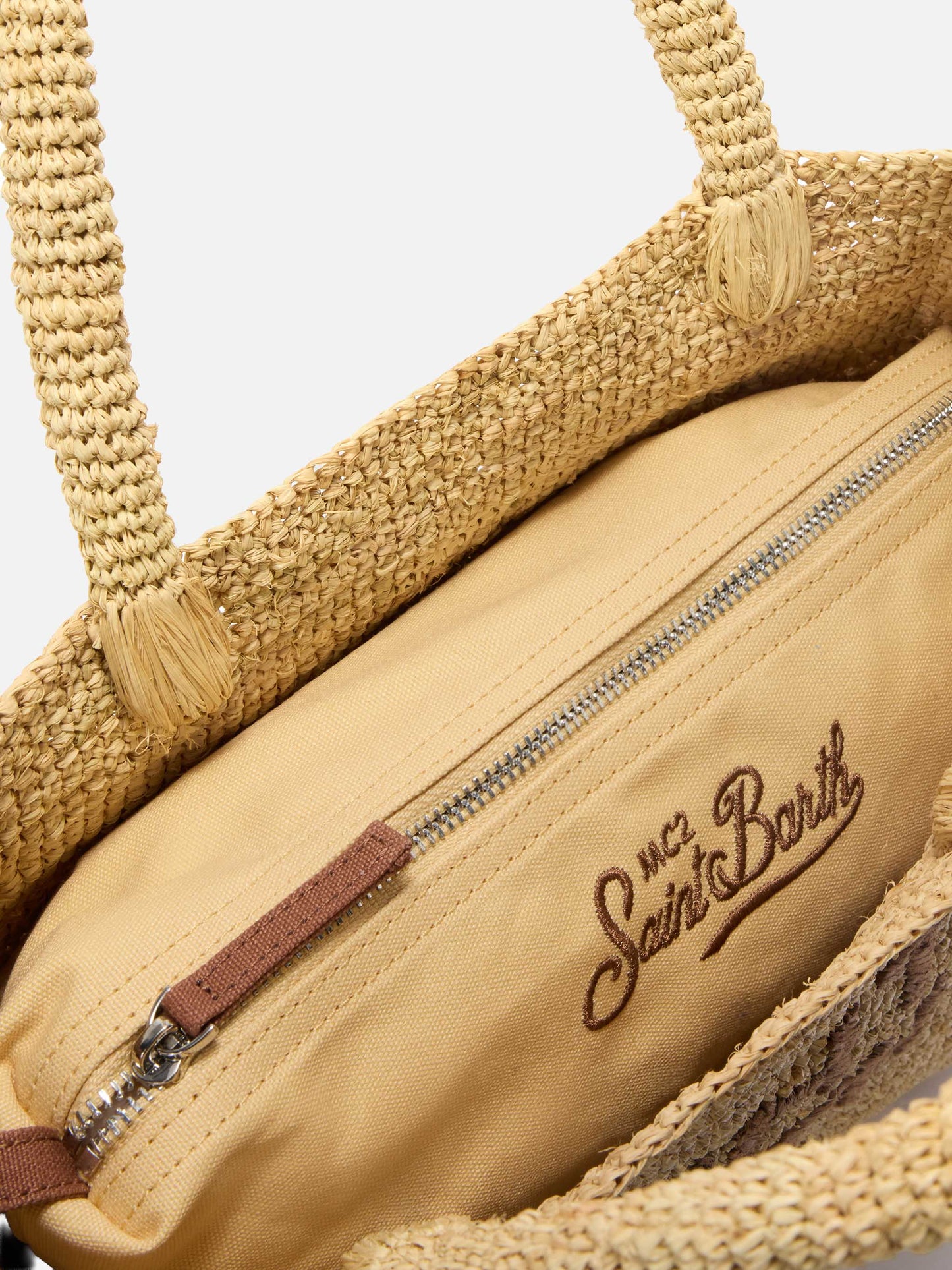 Borsa Beach medium in raffia con logo ricamato a contrasto